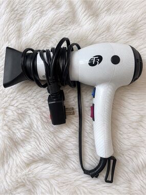 T3 Tourmaline Ionic Professional Hair Dryer W/ Rhinestone